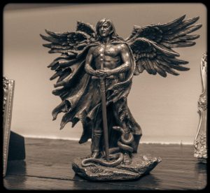 Art. History. Experience. – Descoperă camera secretă de poker privat în București